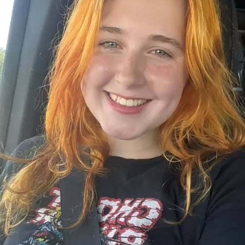 Madison, 22, Warren Ohio