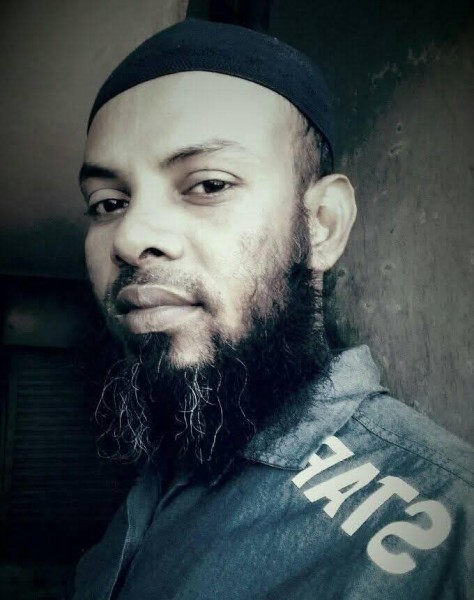 Milon, 38, Charleston west virginia