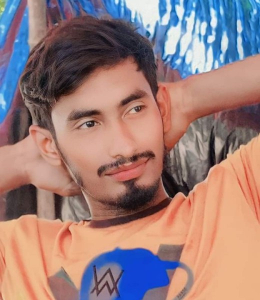 Akash, 26, Dubai
