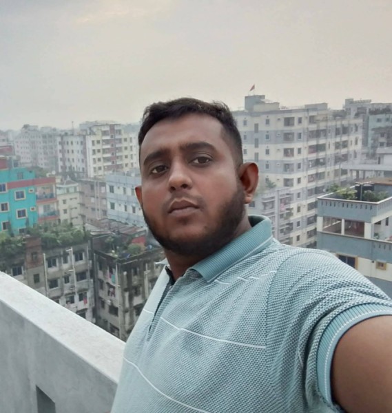 MD Omar, 27, Lagos