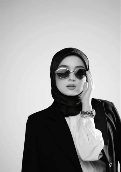 Iman74234 dating